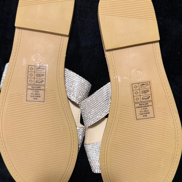 Pierre Dumas Sparkly Silver and Tan Sandals - Picture 7 of 13